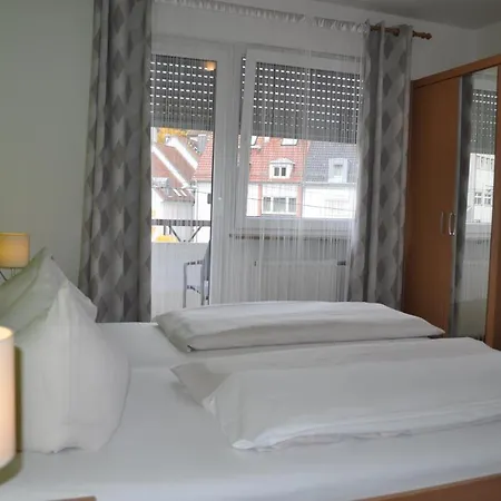 디스커버리 호텔