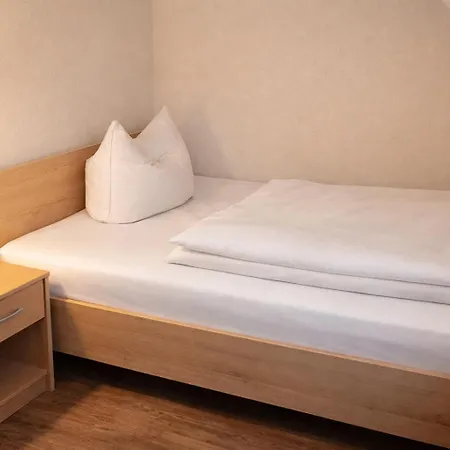 Hotel Discovery