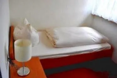 Discovery Hotel 3*