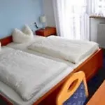Hotel Discovery 3*